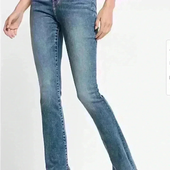 Mid Rise Medium Wash Skyscraper Jeans 10L - Picture 3 of 7